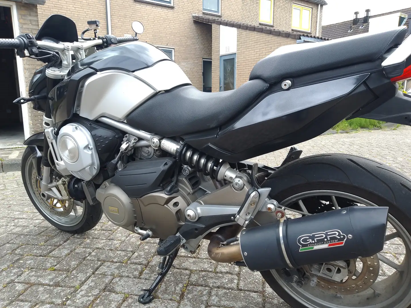 Aprilia Mana 850 Na Negru - 2