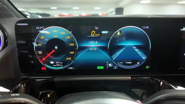Mercedes-Benz Eqa view 25