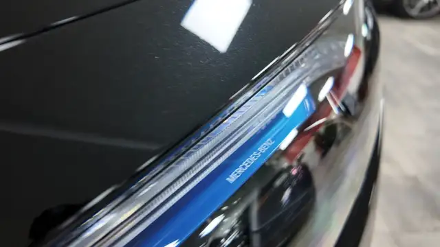 Mercedes-Benz Eqa view 11
