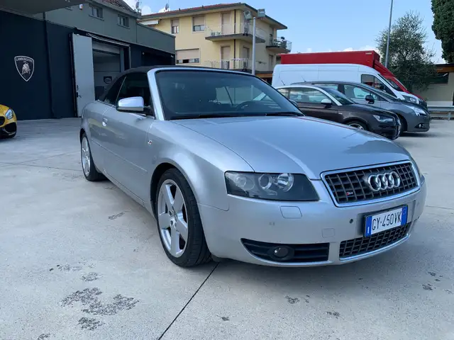 Audi S4 A4  Cabriolet A4 Cabrio 4.2 V8 quattro tiptronic