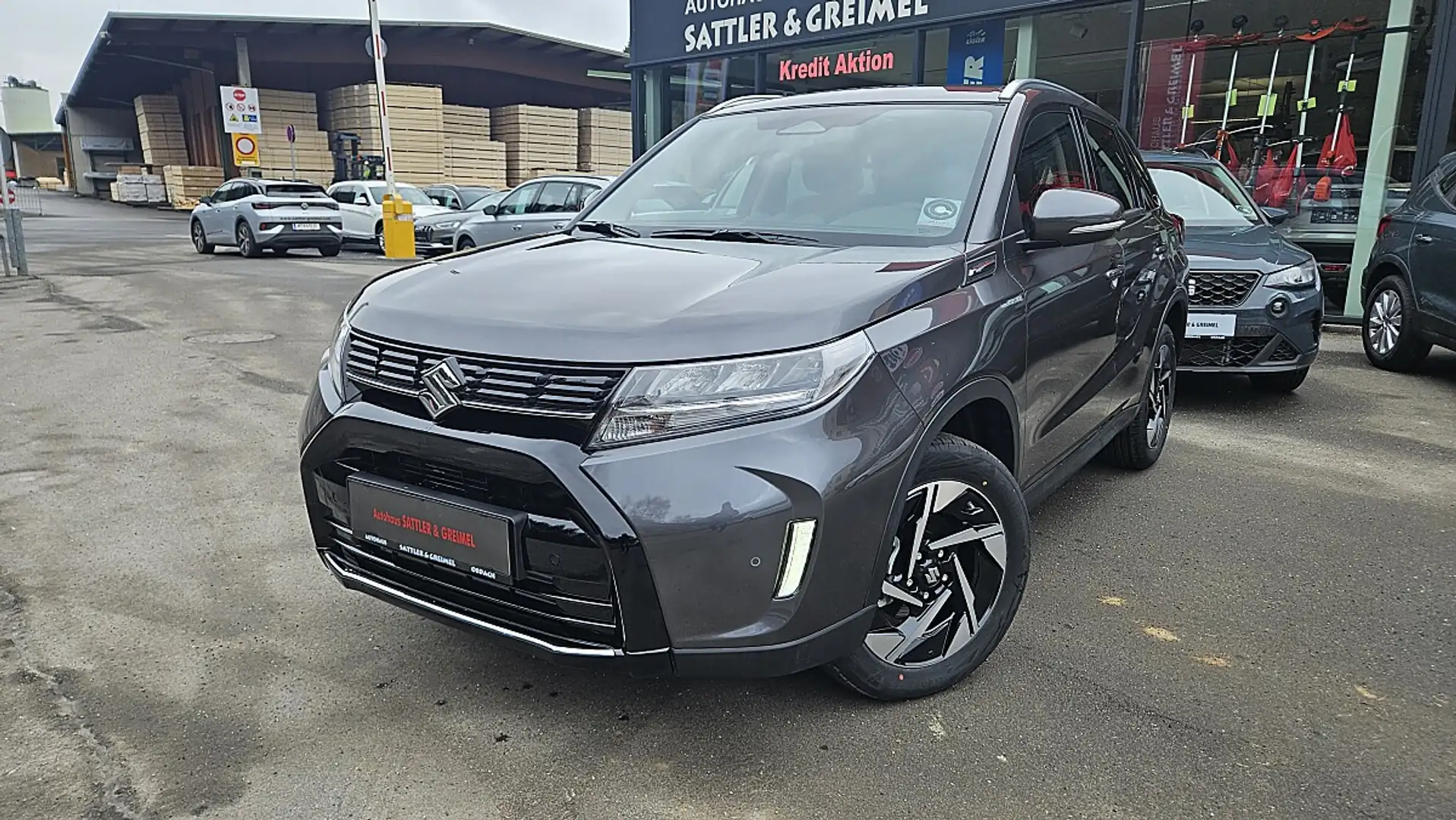 Suzuki Vitara 1,4 Hybrid ALLGRIP flash Aut. Grau - 1