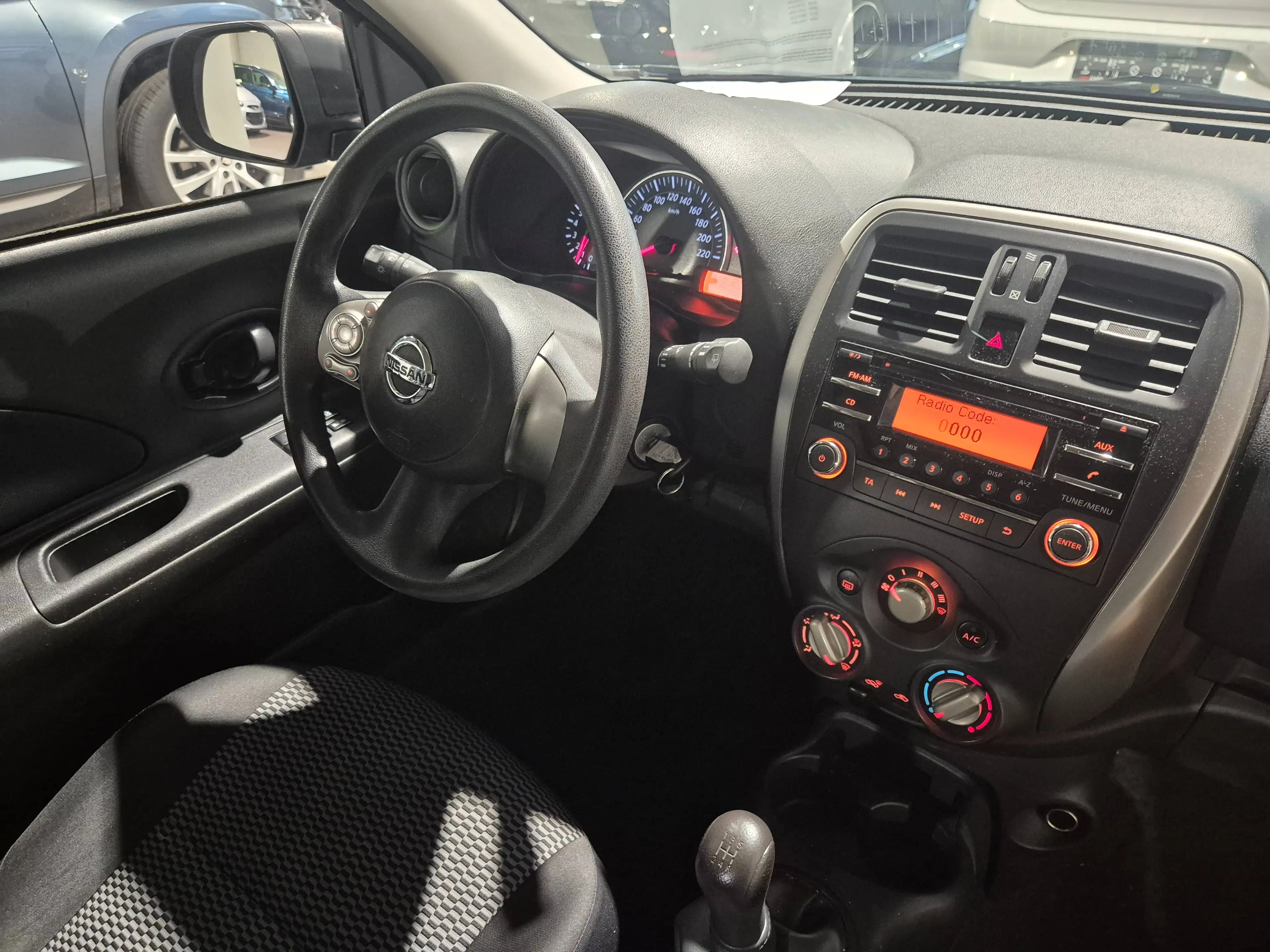 Nissan Micra Micra 1.2i Acenta — photo 10