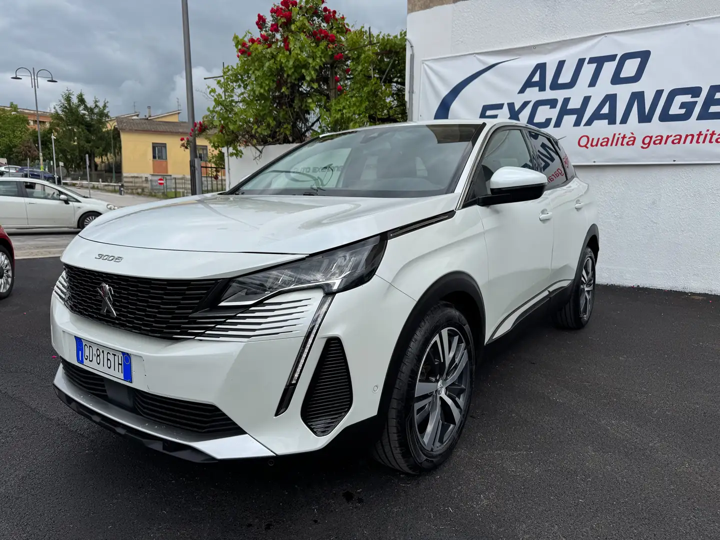 Peugeot 3008 3008 II 2021 1.5 bluehdi Allure s Bianco - 1