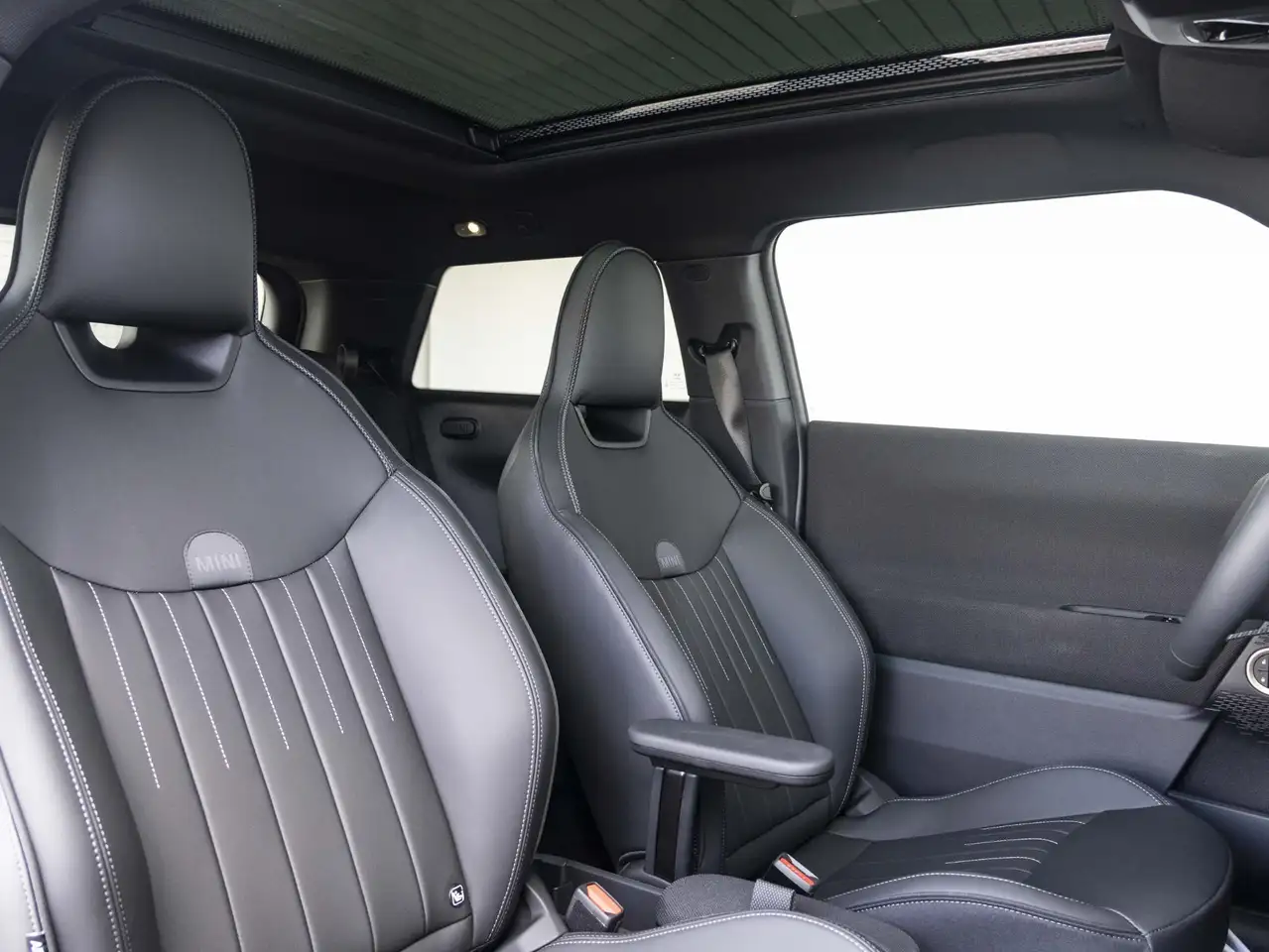 MINI Cooper E 2026