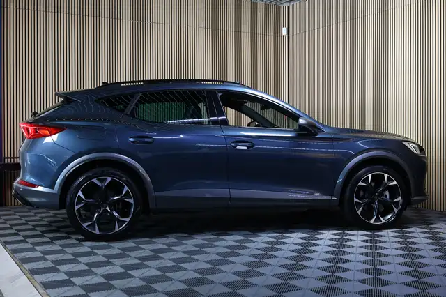 Cupra Formentor view 7