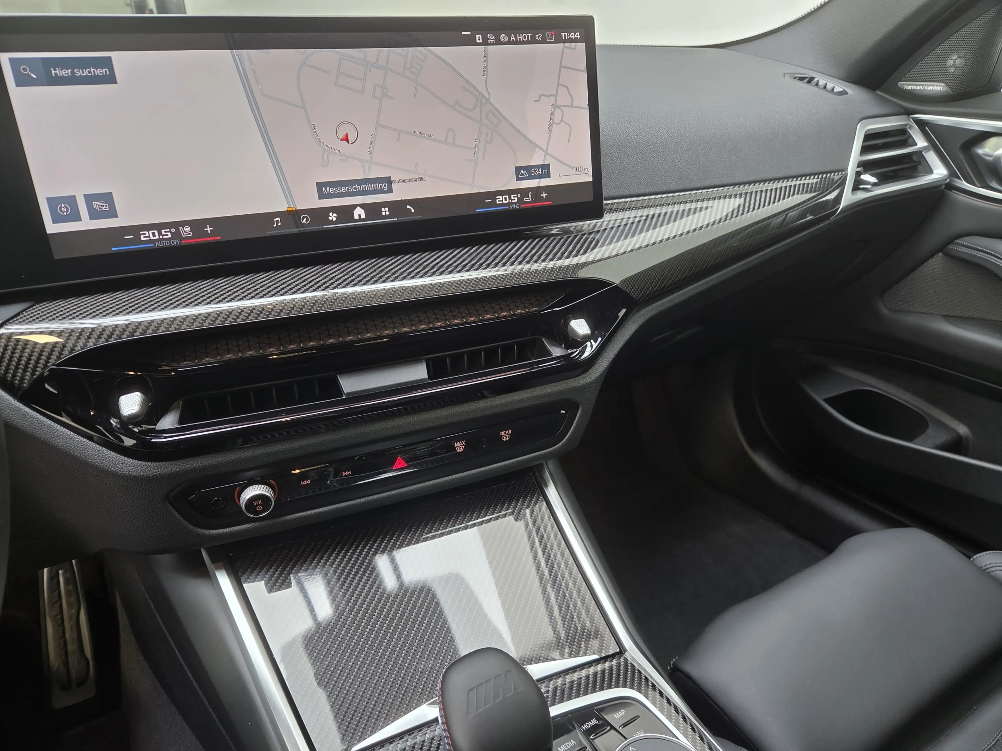 BMW M4 xDrive Competition Sitzlüft ACC 360° Carbon — photo 11