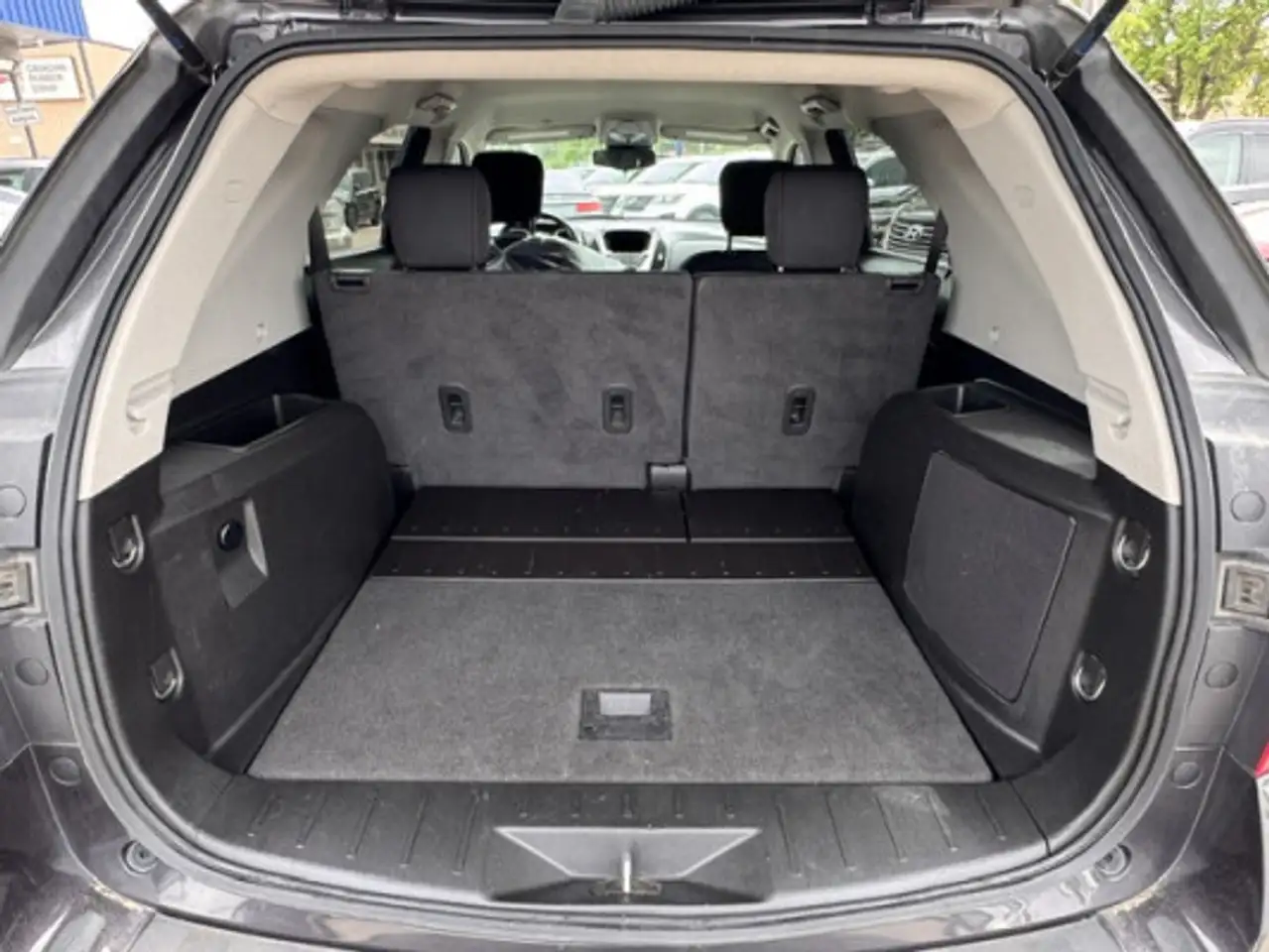 Chevrolet Equinox снимка Chevrolet Equinox