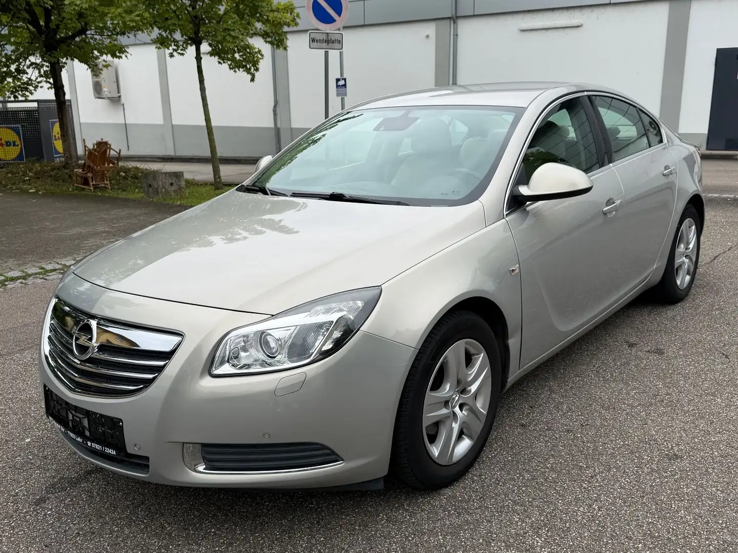 Opel Insignia A Lim. Edition TÜV NEU/LED/NAVI/TEMPOM. Gold - 2