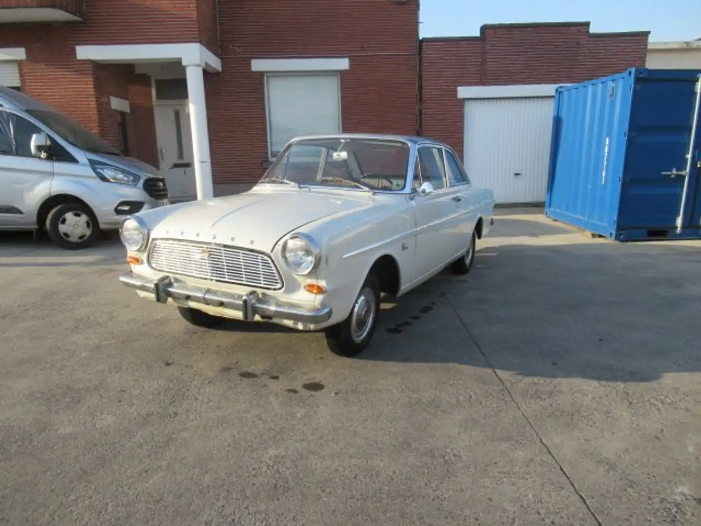 Ford Taunus Weiß - 1