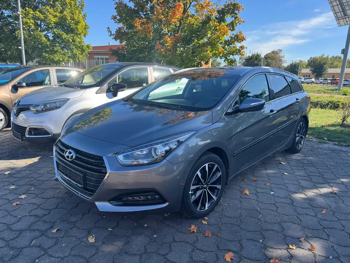 Hyundai i40 blue Style Gris - 1