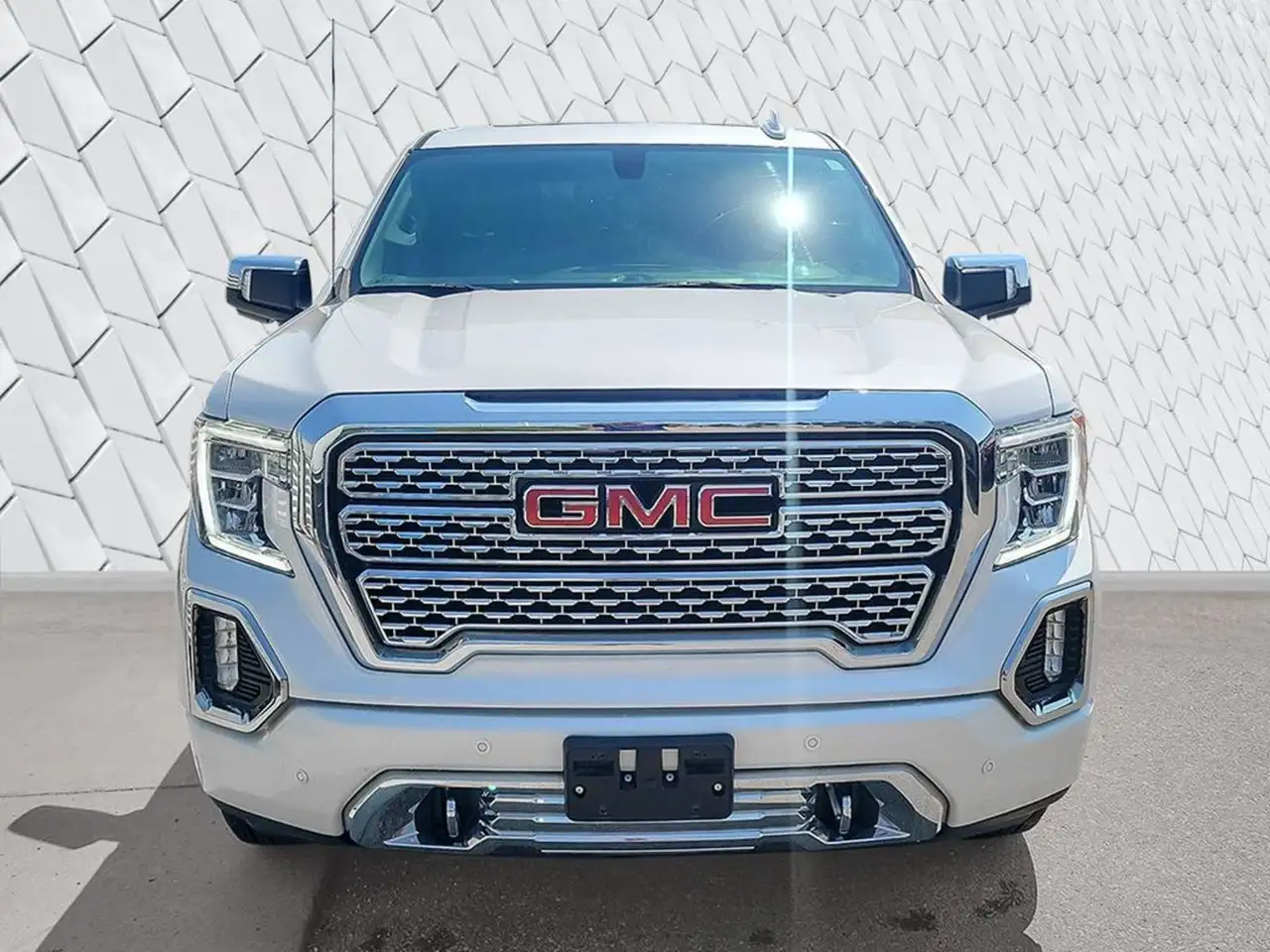 GMC Sierra 1500 photo GMC Sierra 1500