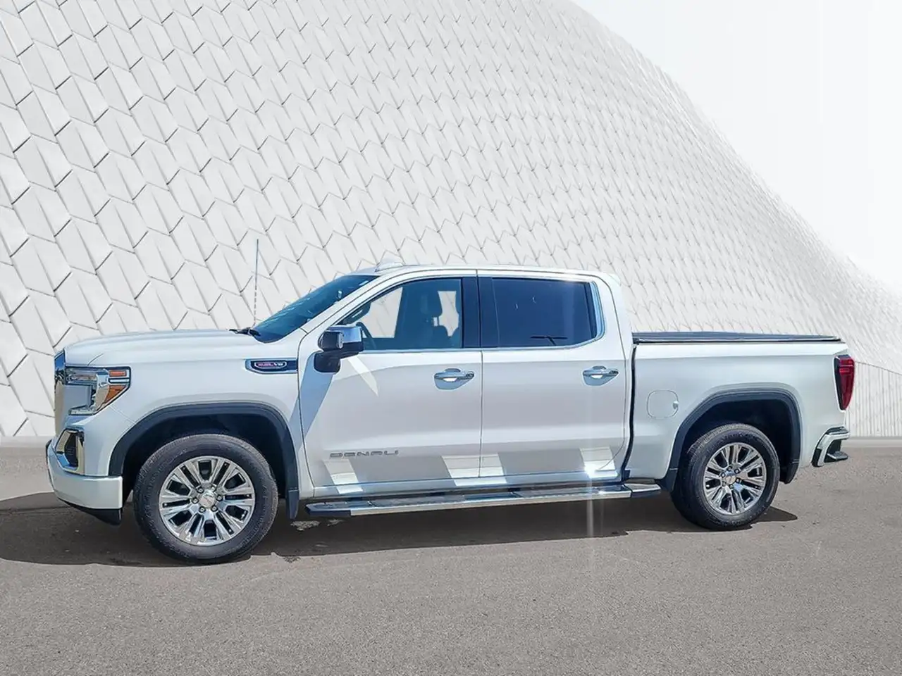 GMC Sierra 1500 photo GMC Sierra 1500