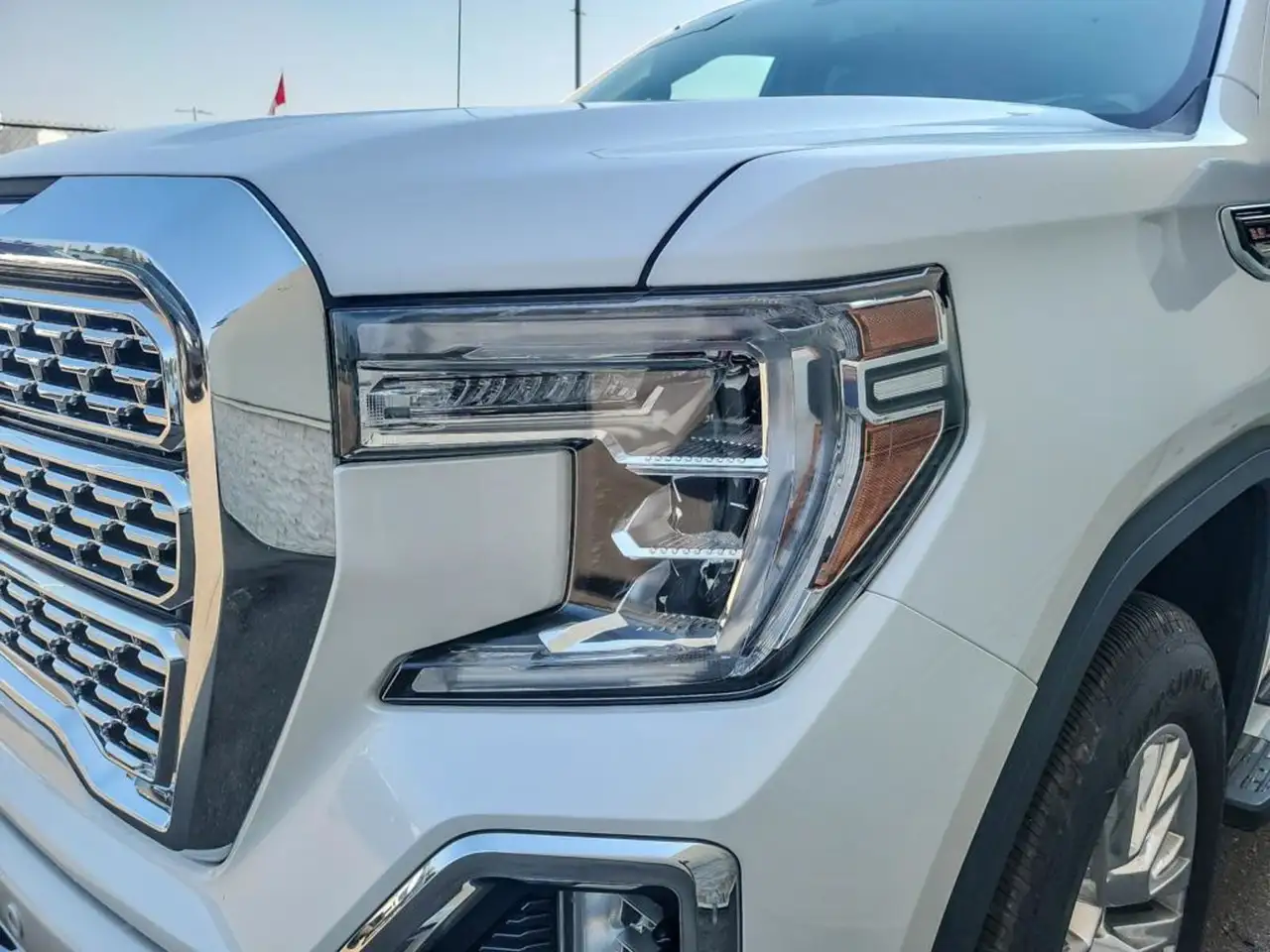 GMC Sierra 1500 photo GMC Sierra 1500