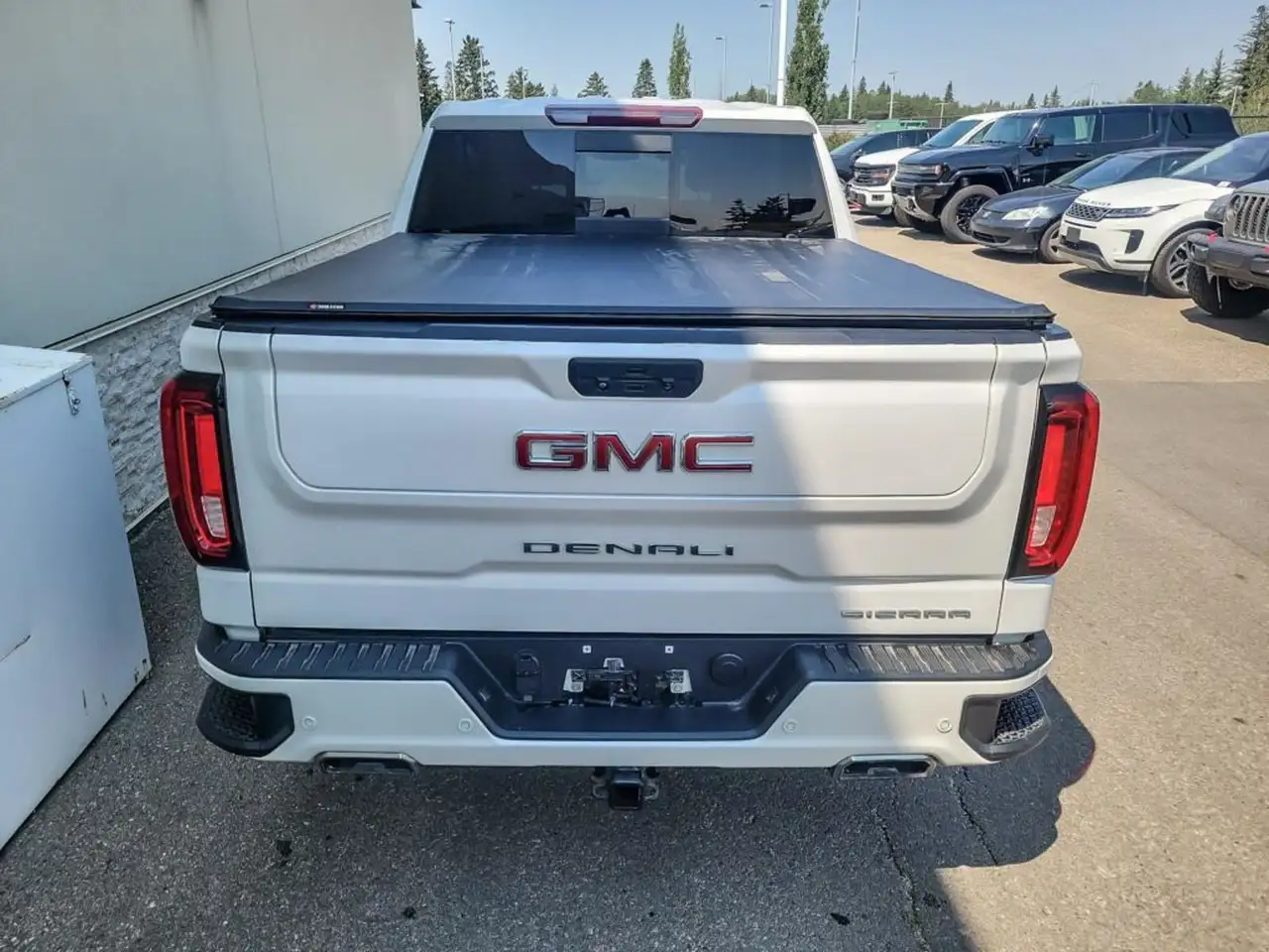 GMC Sierra 1500 photo GMC Sierra 1500