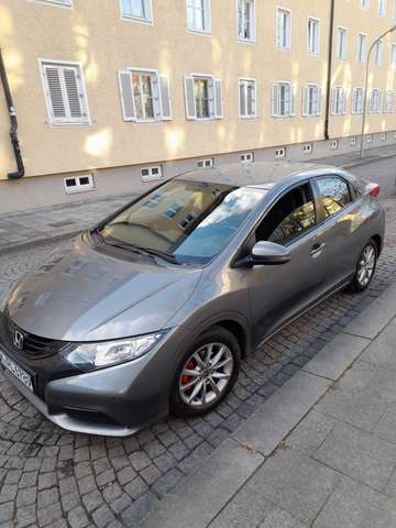 Honda Civic 1.8 i-VTEC Executive