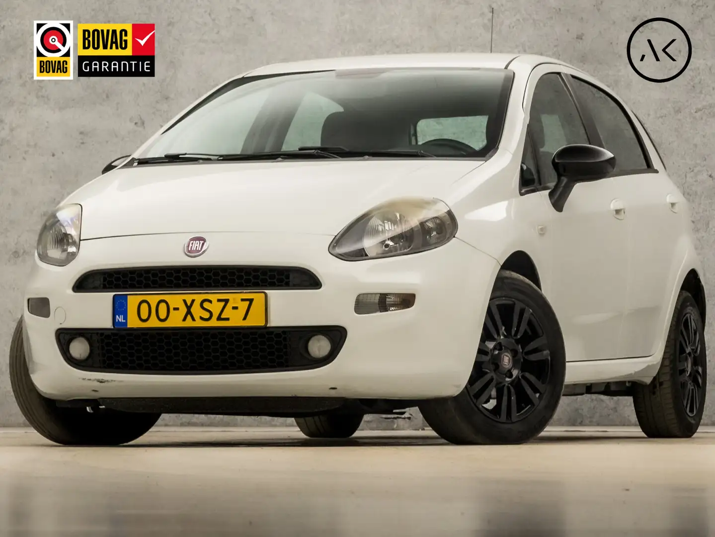 Fiat Punto 0.9 TwinAir Sport (CLIMATE, 5 DEURS, CRUISE, LM VE Wit - 1
