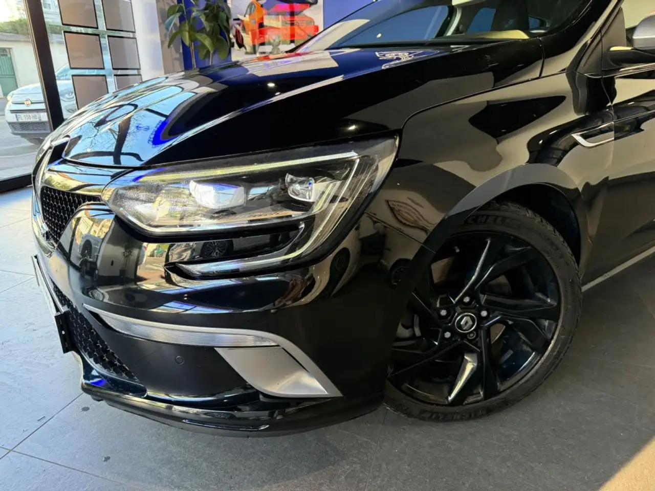 Renault Megane Berline — photo 35