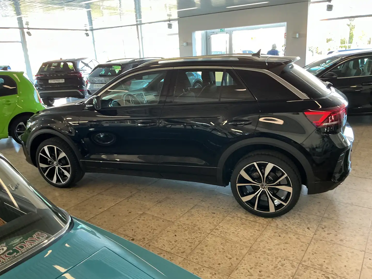 Volkswagen T-Roc R-Line AHK, Kamera, ACC, elektr. Heckklappe, LED Negro - 2