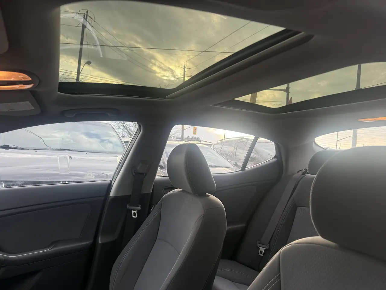Kia Optima снимка Kia Optima