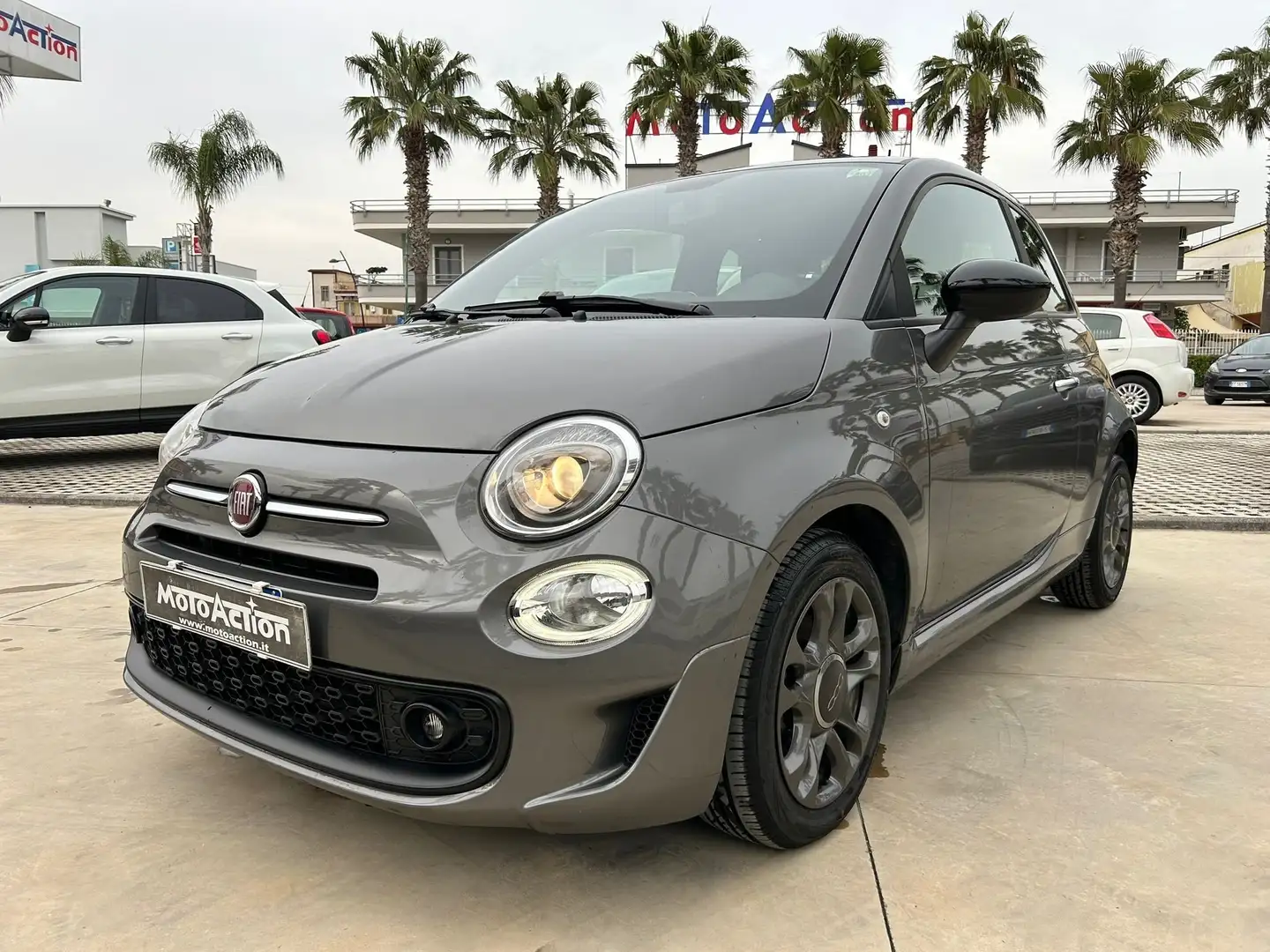 Fiat 500 1.0 Hybrid Sport 70cv Grijs - 1