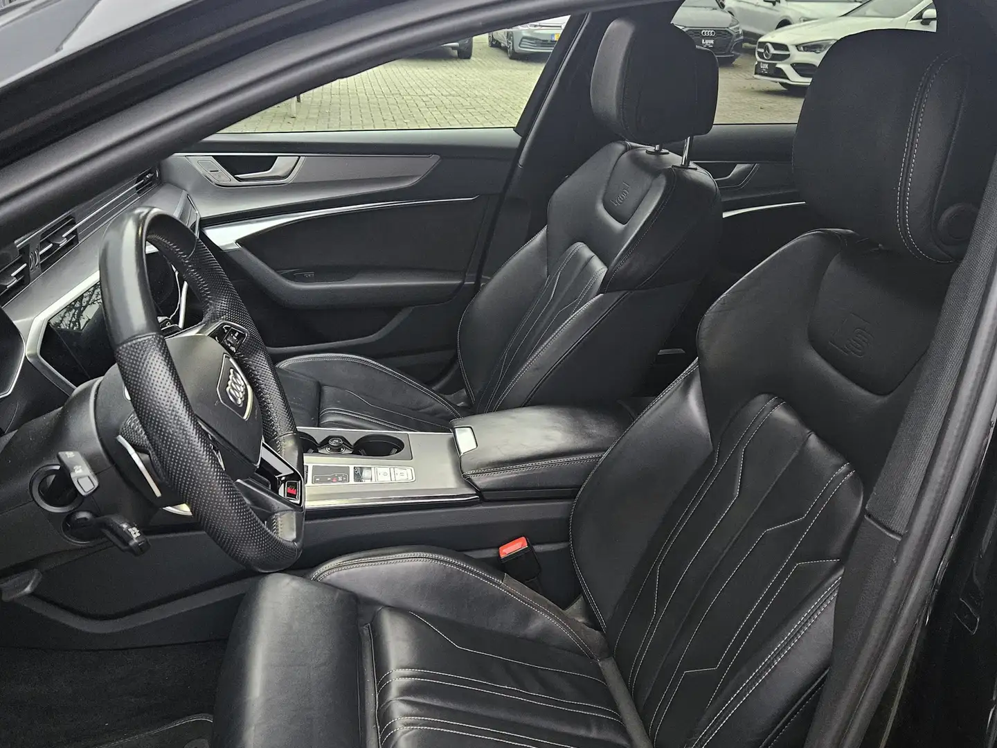 Audi A6 Avant 55 TFSI quattro S edition + MATRIX + B&O SOU Schwarz - 2