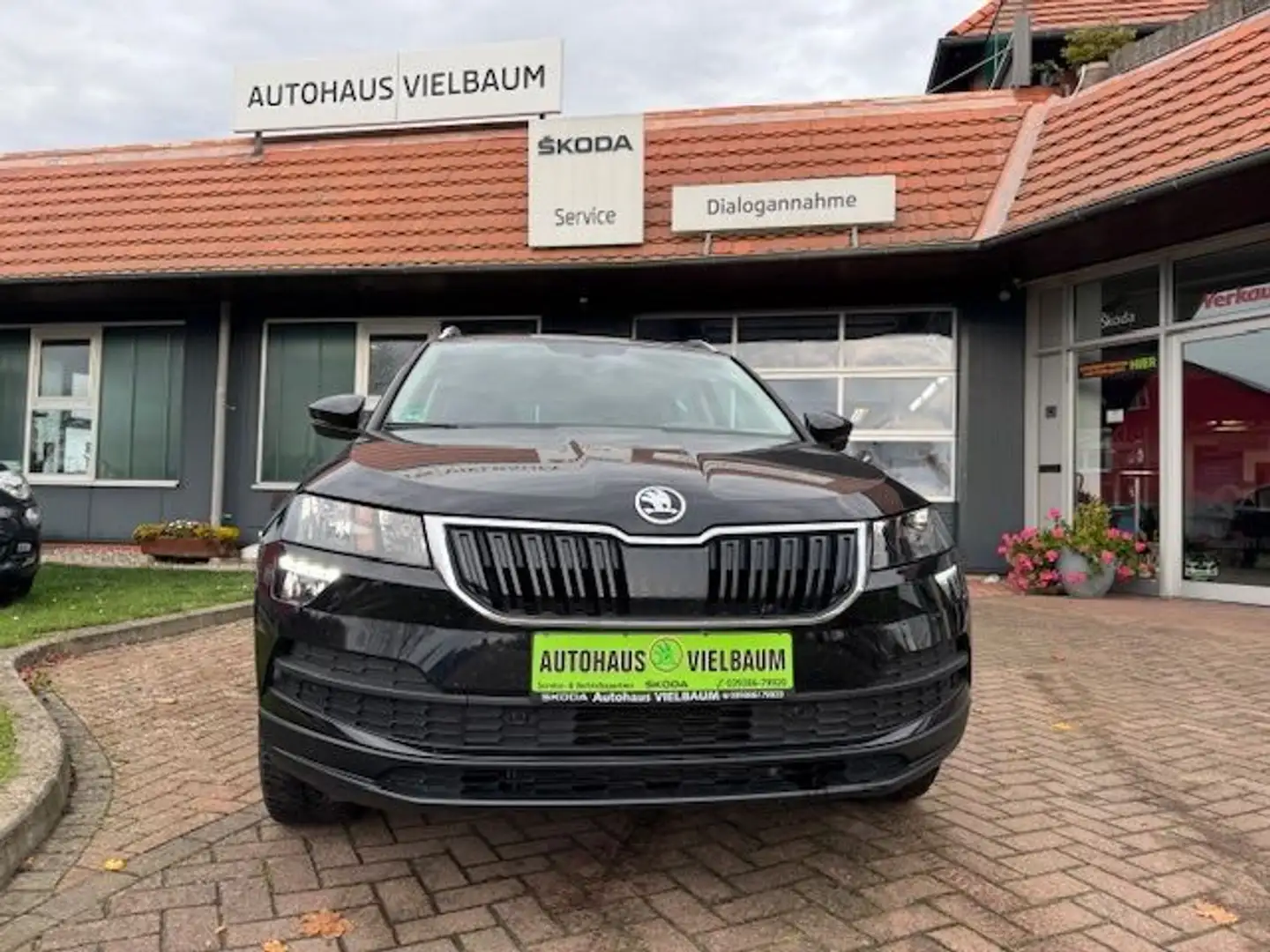 Skoda Karoq Ambition TSI DSG-Navi-AHK-Smartlink-Tempo. Noir - 2