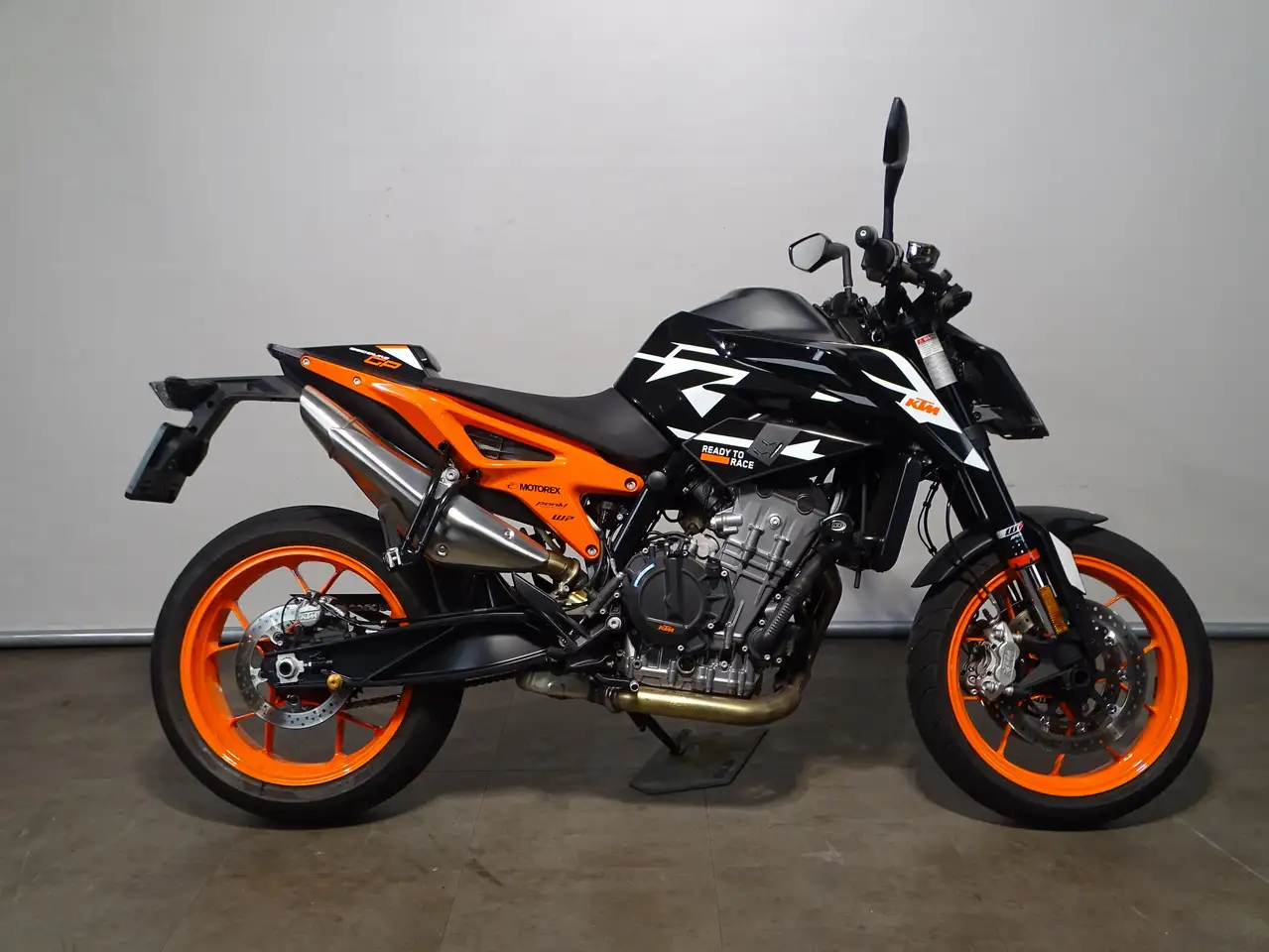 KTM 890 Duke