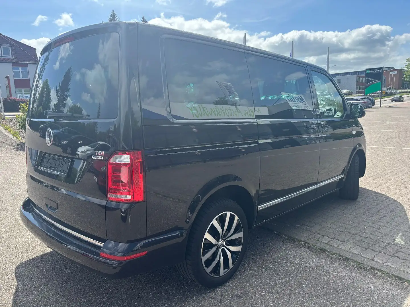 Volkswagen T6 Multivan Generation Six *AT Motor 24900 KM* Zwart - 2