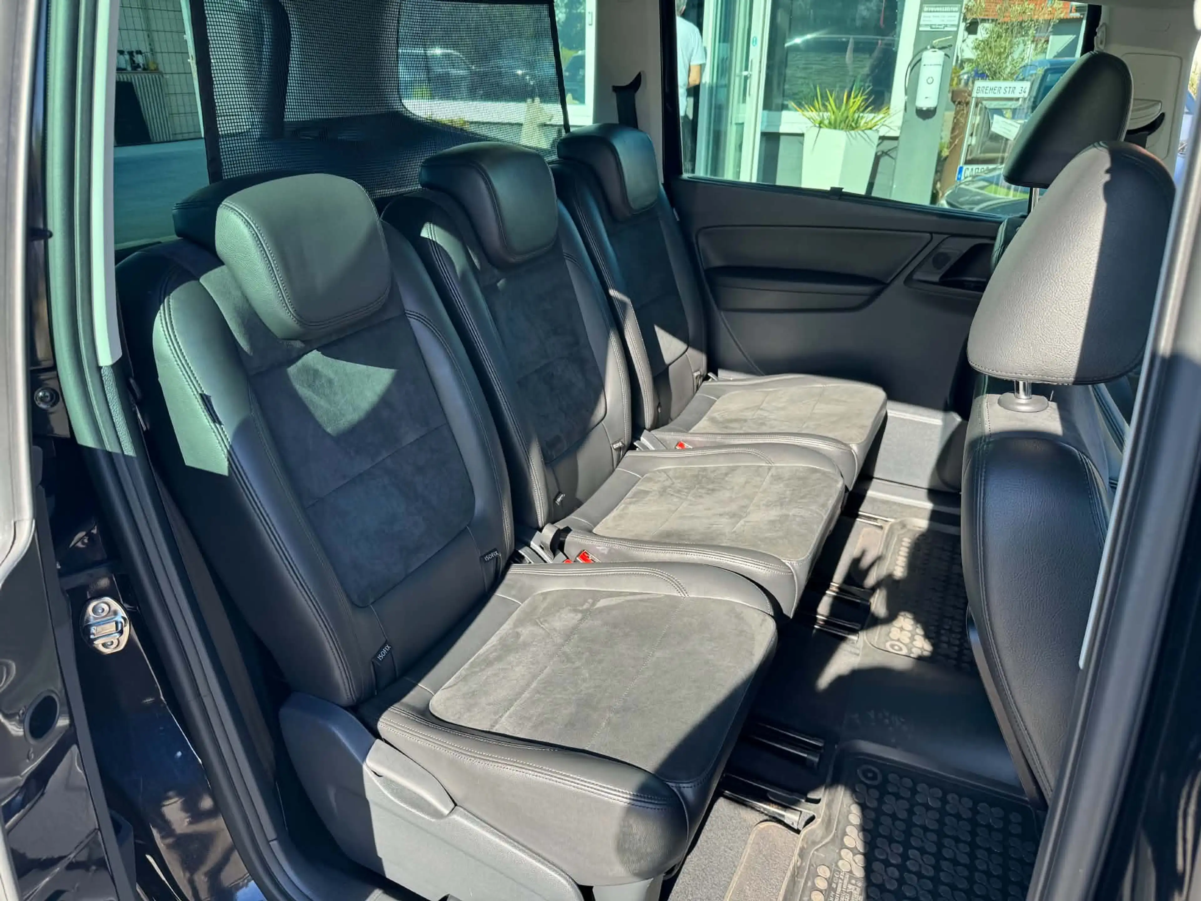 Volkswagen Sharan Highline BMT PDC - Panorama - SHZ — photo 11