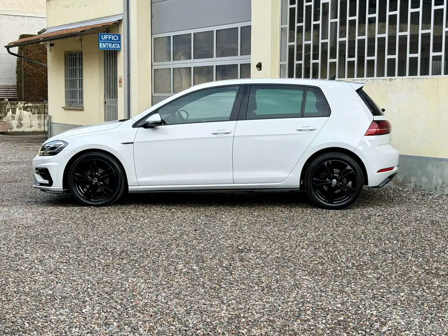 Volkswagen Golf Golf VII 2017 5p 5p 1.0 tsi R-Line 115cv Blanc - 2
