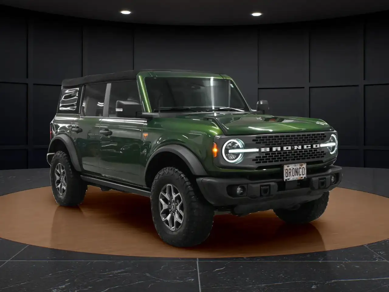Ford Bronco снимка Ford Bronco