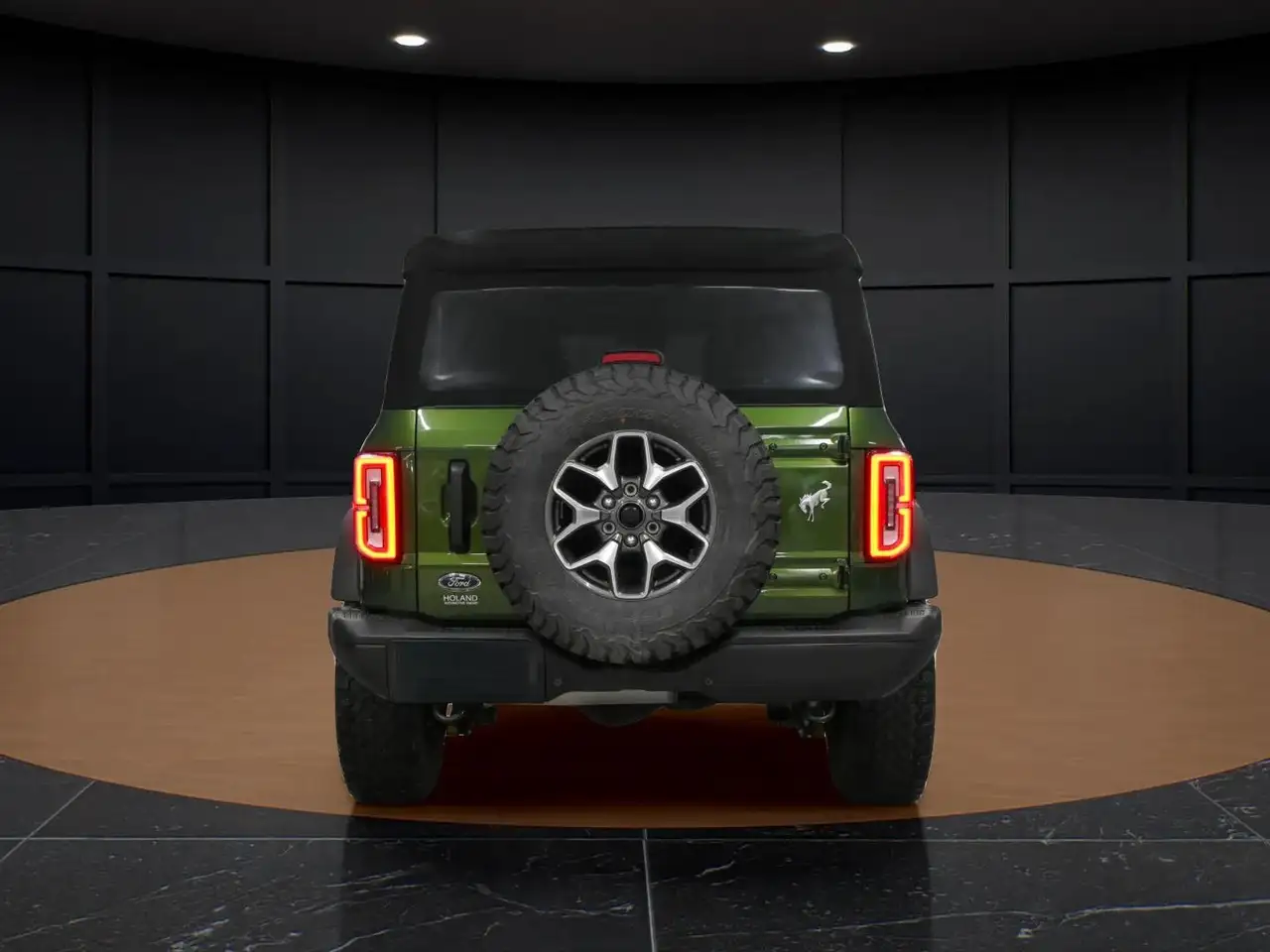 Ford Bronco снимка Ford Bronco