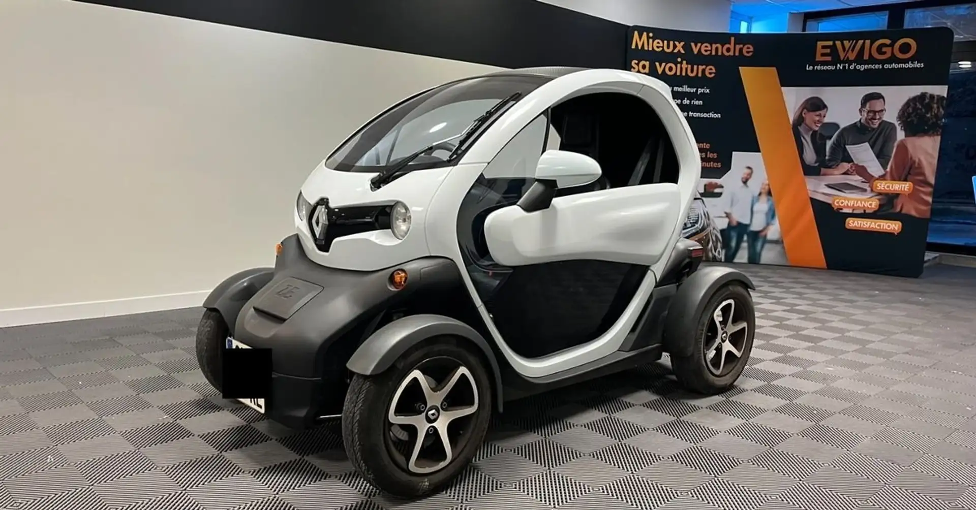 Renault Twizy ZE 5 6.1KWH 45Km-h ACHAT INTEGRAL INTENS Weiß - 2