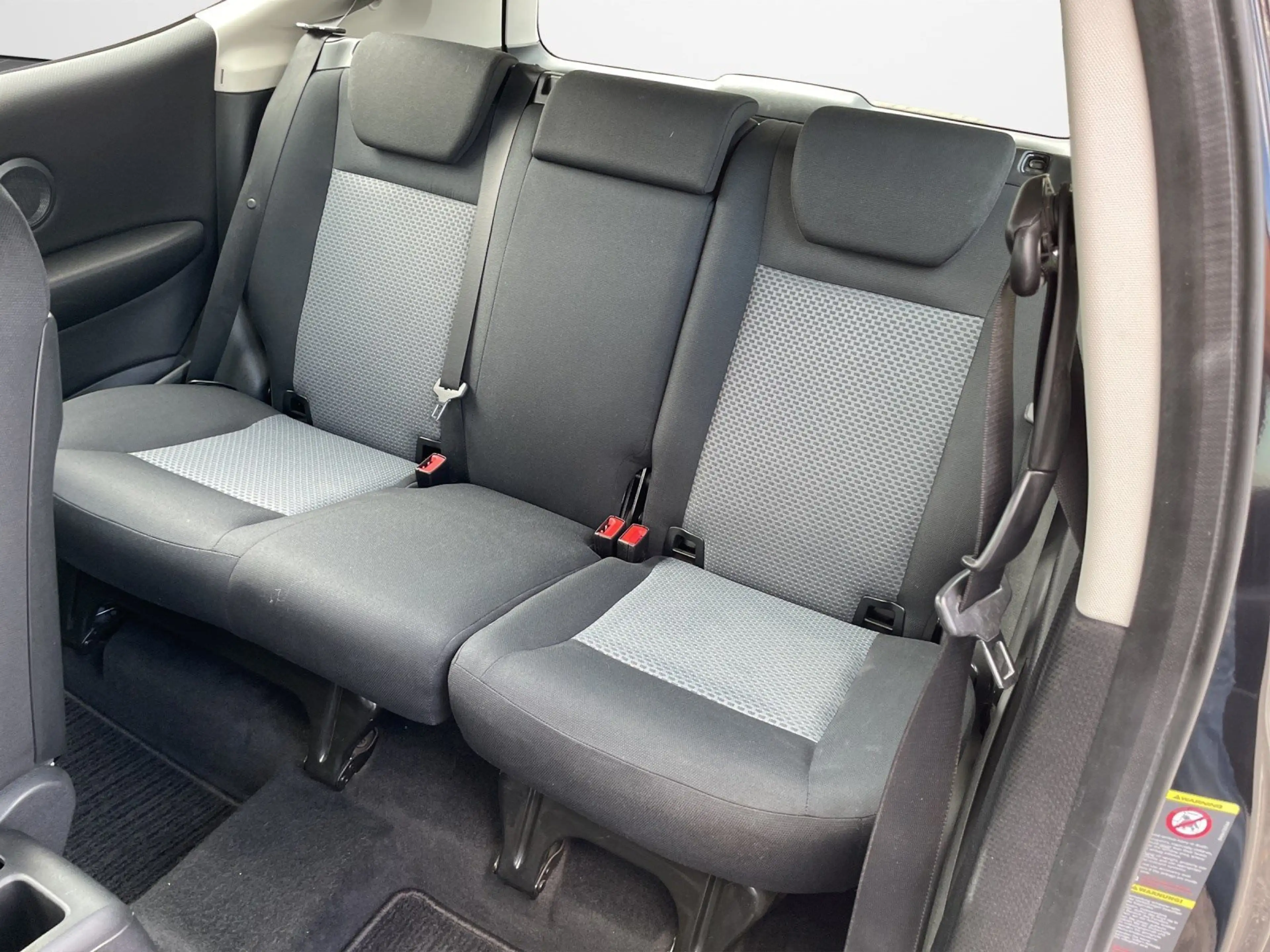Mercedes-Benz A 150 Classic — photo 14