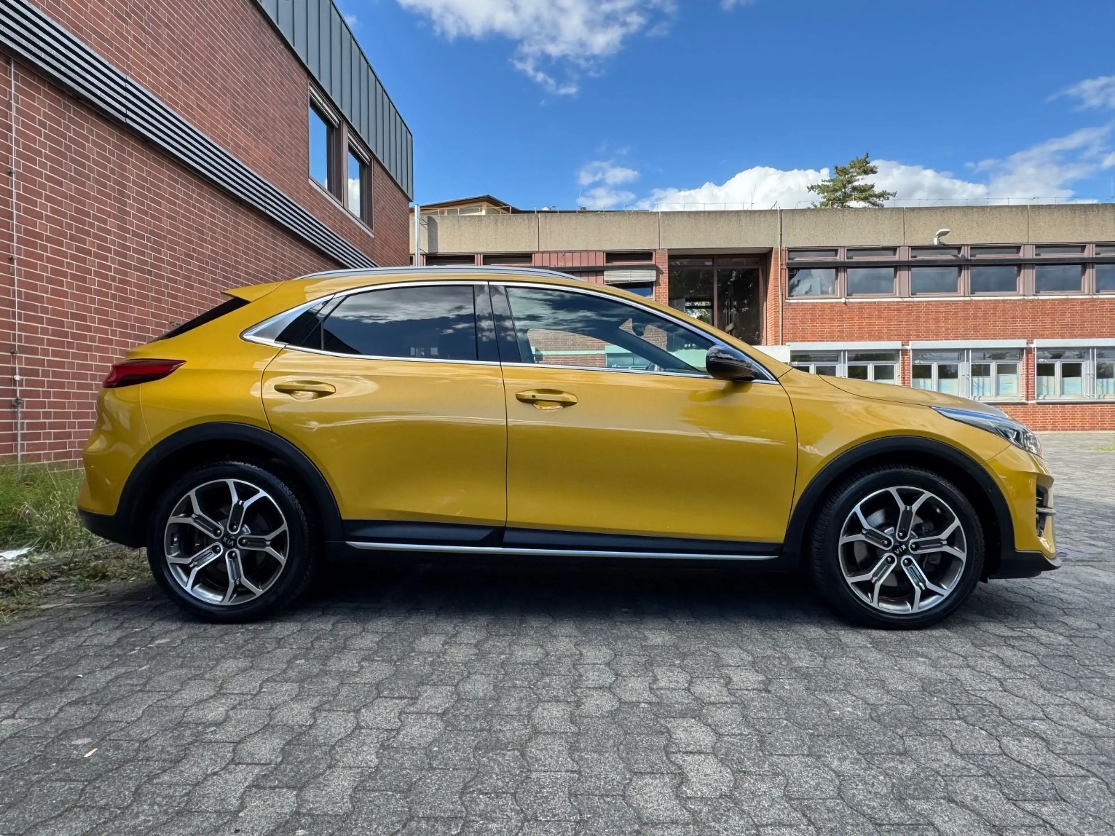Kia XCeed Launch Edition *PANO*ACC*LED*ASSISTS* — photo 4