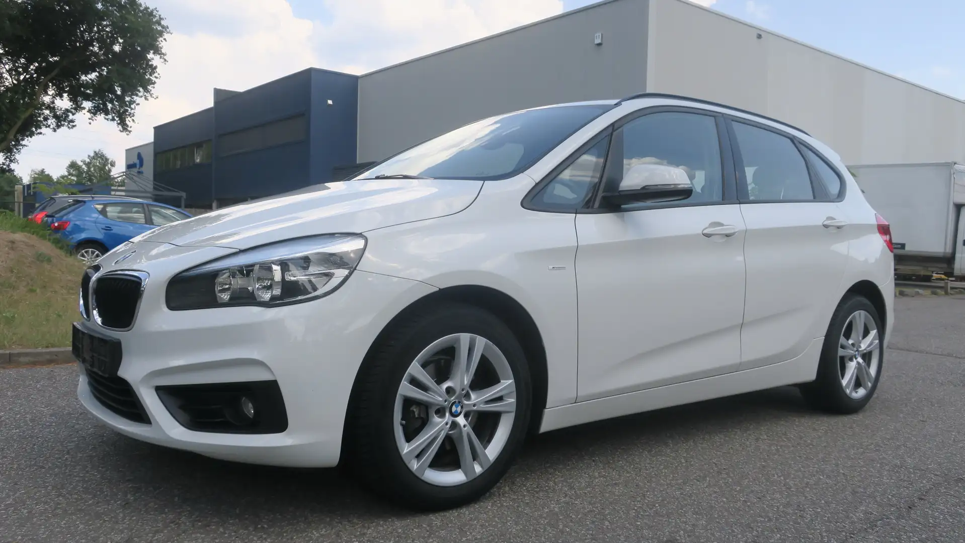 BMW 216 216d Active Tourer Blanc - 1