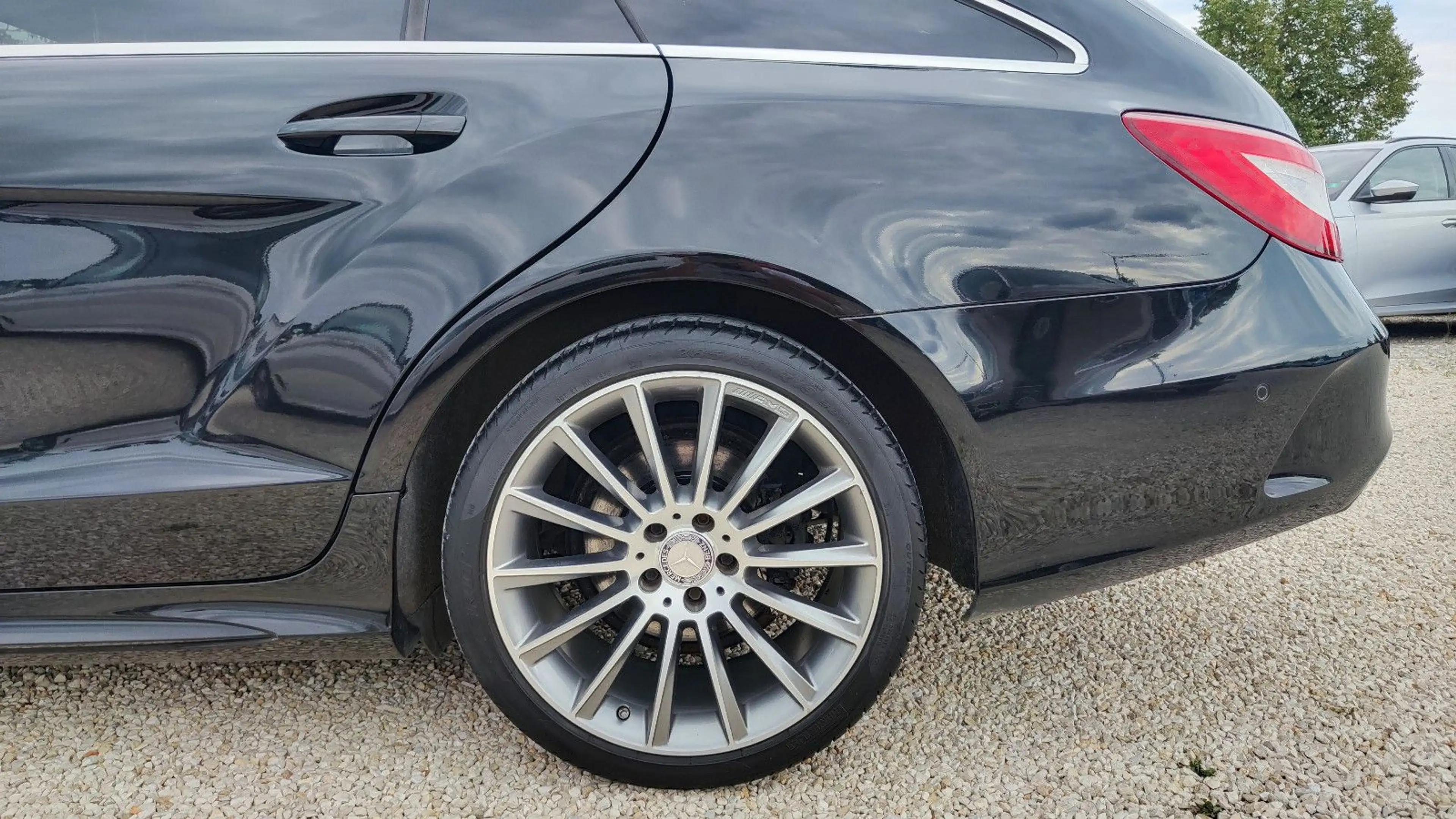 Mercedes-Benz CLS 350 CLS Shooting Brake CLS 350 BlueTec / d 4Matic — photo 7