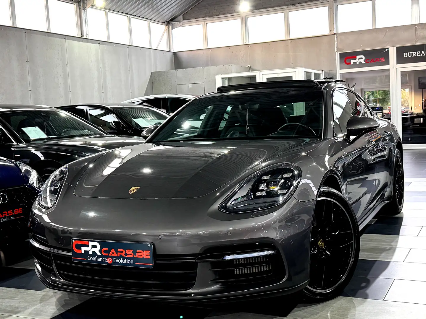 Porsche Panamera 4S 2.9 V6 Bi-Turbo Sport PDK Etat Neuf Full Hist. Gris - 1