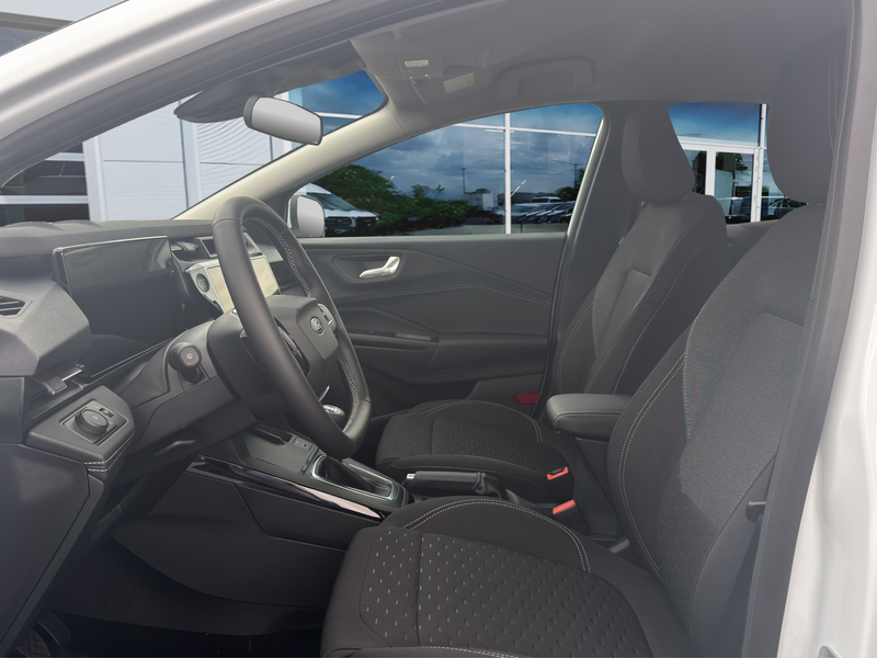 Ford Puma Benzin Titanium — photo 12