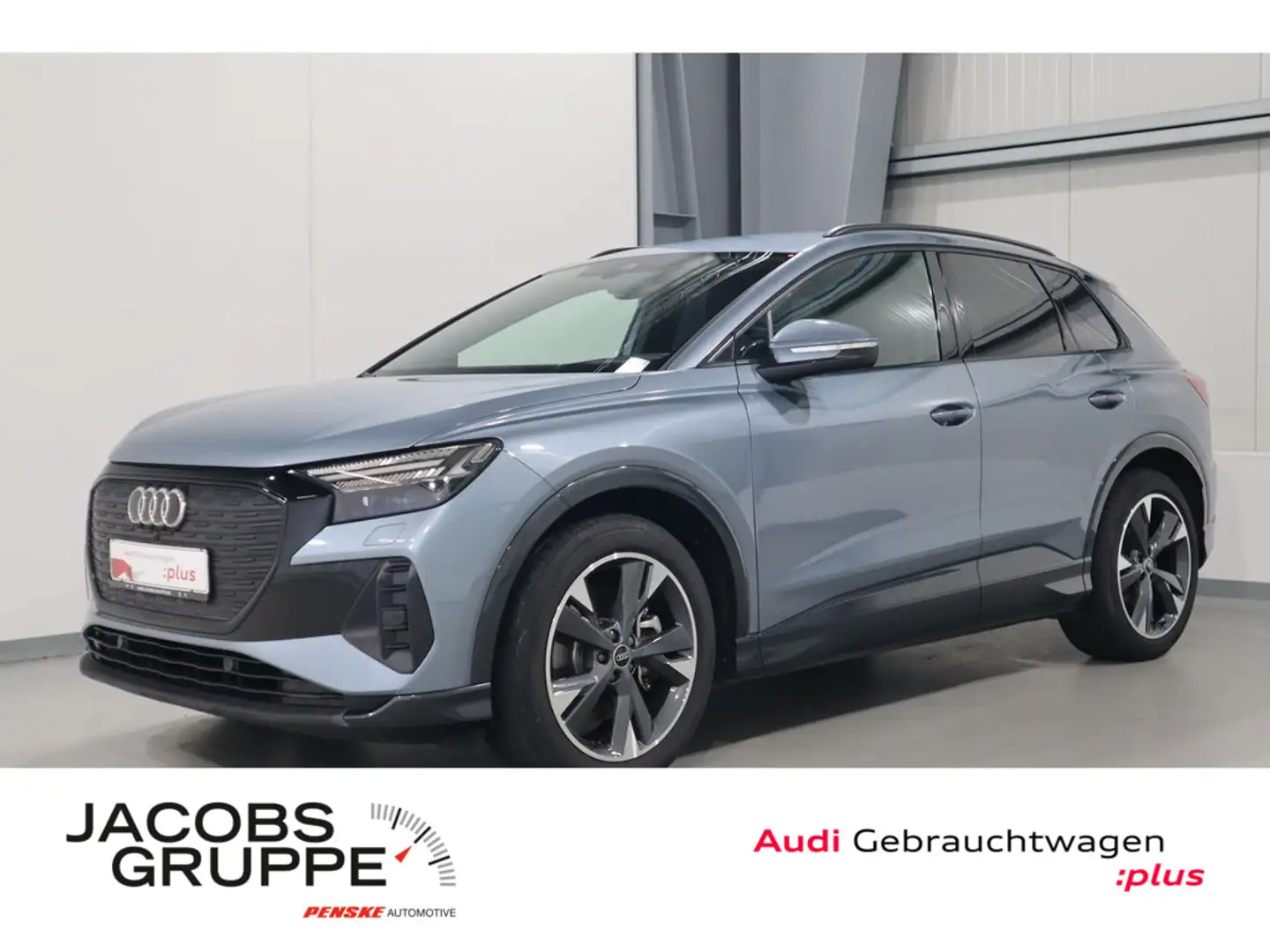 Audi Q4 e-tron Blau - 1