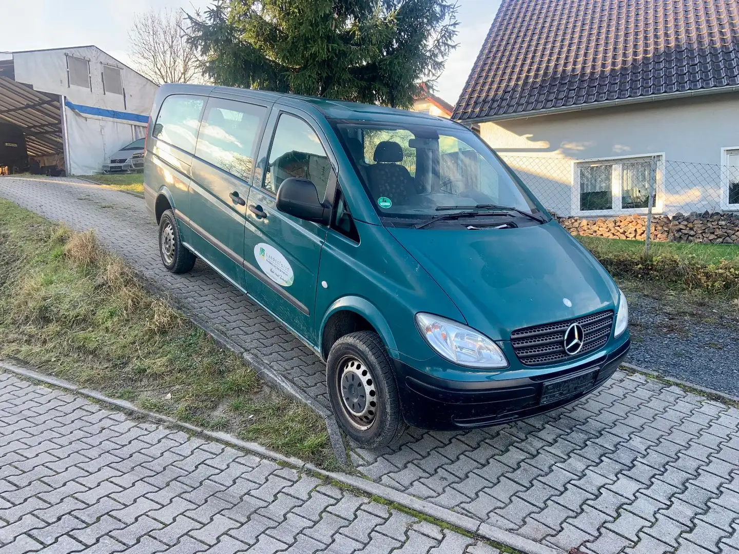 Mercedes-Benz Viano 2.0 CDI 4MATIC TREND extralang Vert - 1