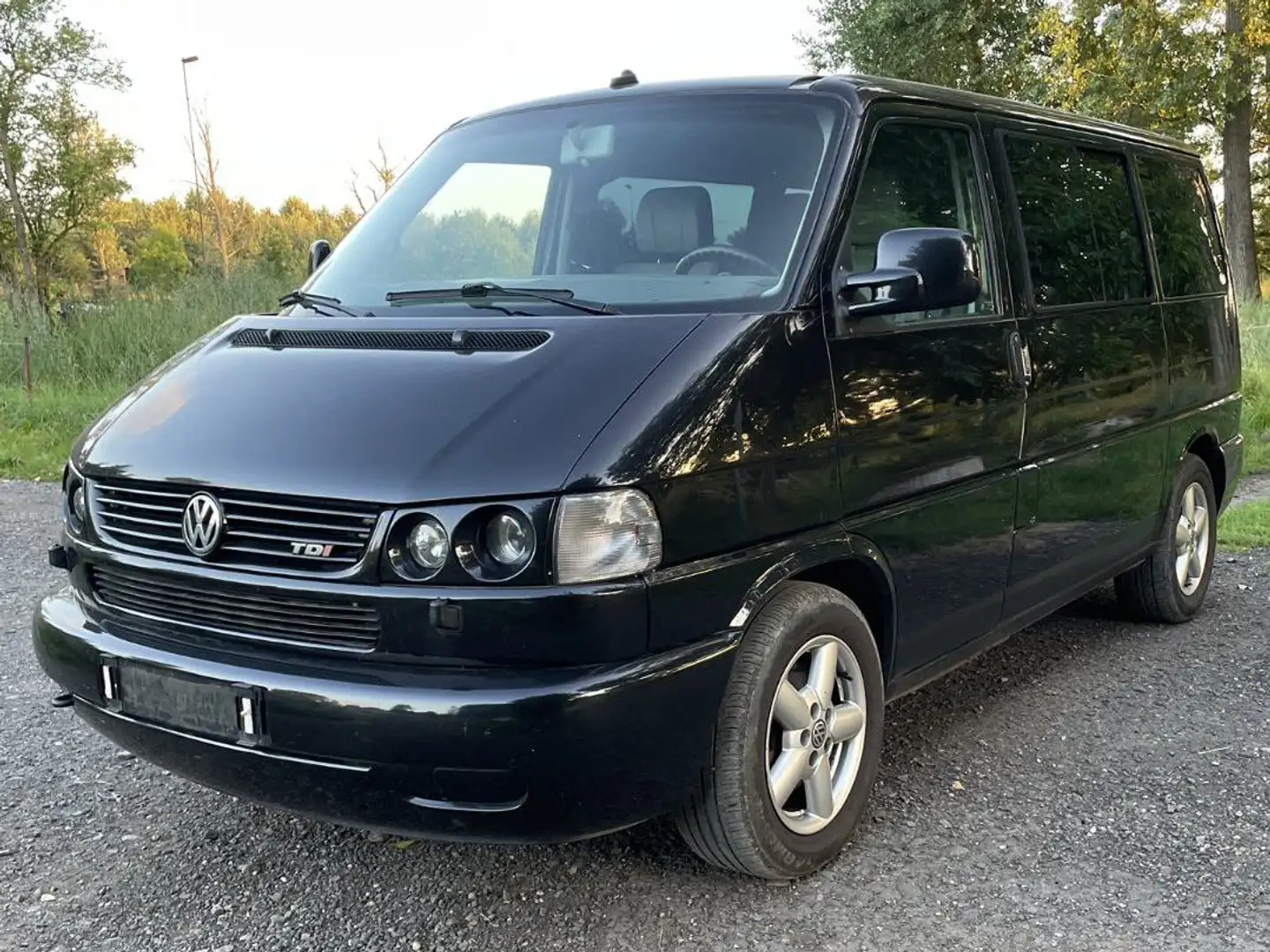Volkswagen T4 Multivan Highline 2.5 TDI 151 PS Projekt Zwo Fekete - 1