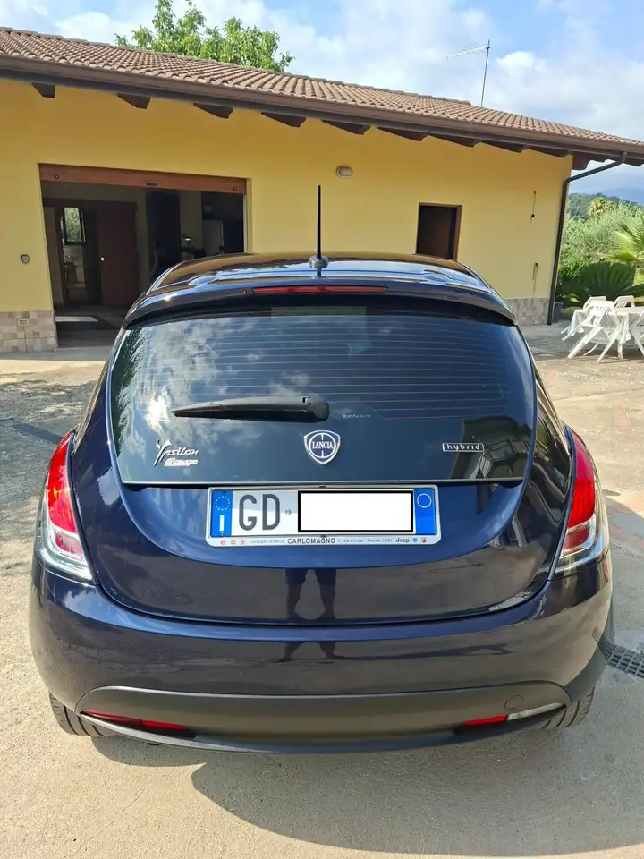 Lancia Ypsilon 2021