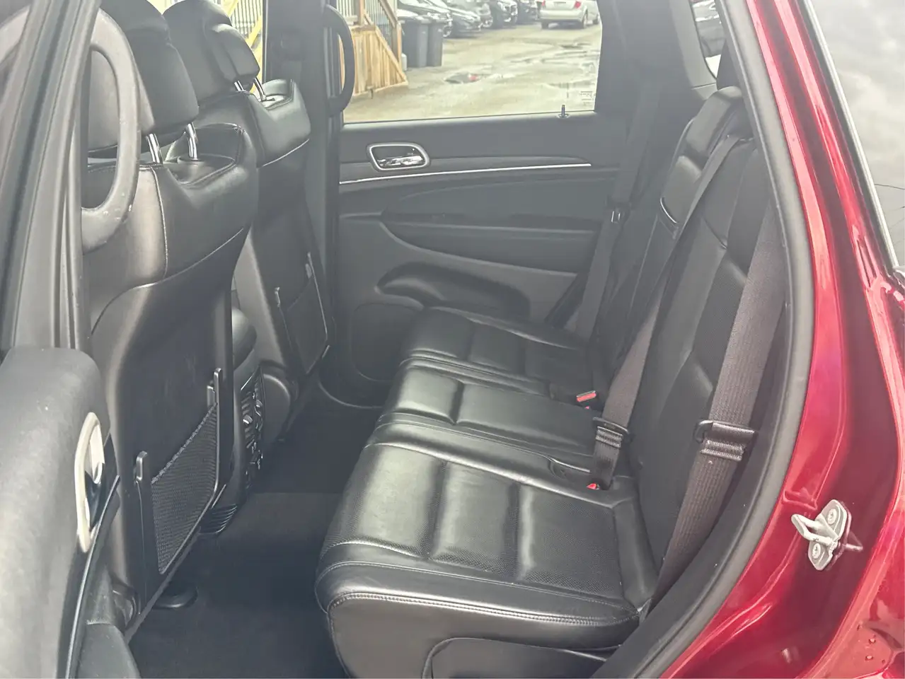 Jeep Grand Cherokee снимка Jeep Grand Cherokee