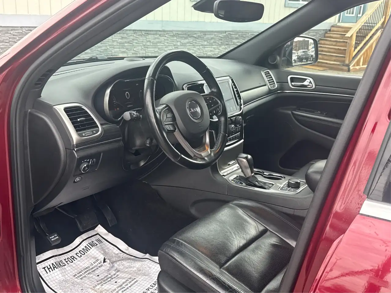 Jeep Grand Cherokee снимка Jeep Grand Cherokee