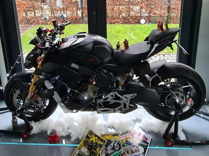 Ducati Streetfighter - foto 3