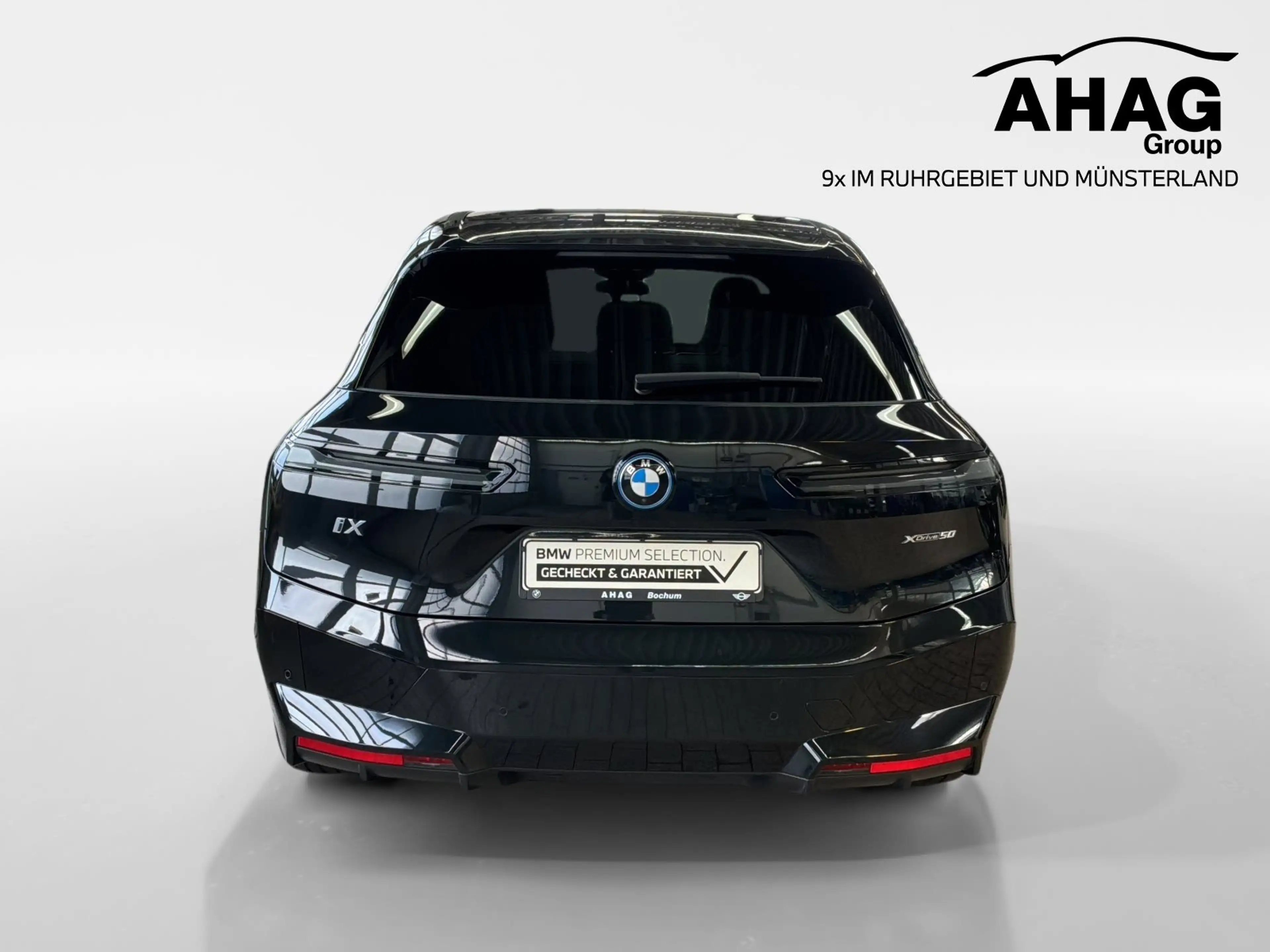 BMW iX xDrive50 — photo 5
