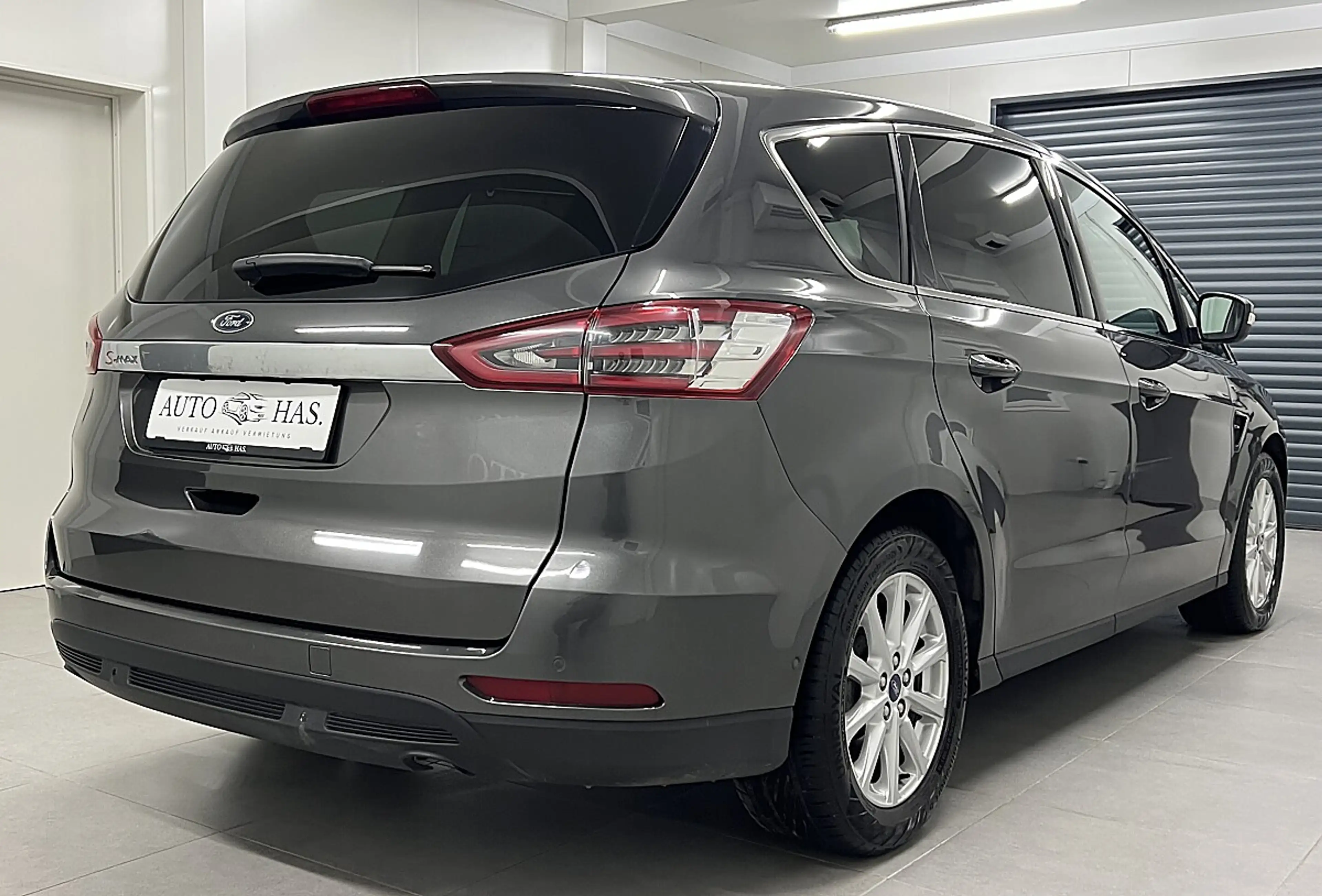 Ford S-Max S-MAX Titanium 2.0 TDCi Auto-Start/Stop *Top Au... — photo 6