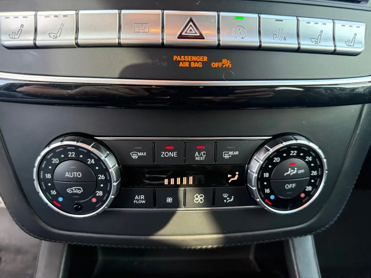 Mercedes-Benz GLS снимка Mercedes-Benz GLS