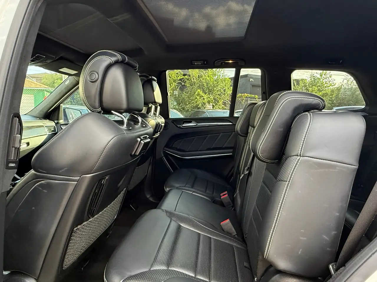 Mercedes-Benz GLS снимка Mercedes-Benz GLS